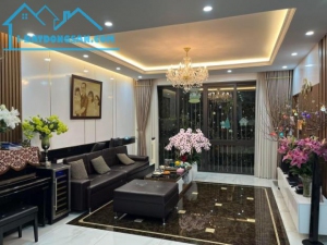 Nhà Đẹp phố Cổ Linh, Thiết Kế Hiện Đại, Diện tích 100m2, Mặt tiền 7m. Vị trí Đỉnh.