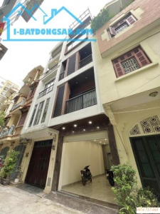 Quá đẹp, bán nhà phố Gia Thụy, Nguyễn Văn Cừ 45m2, 6 tầng thang máy, gara ô tô